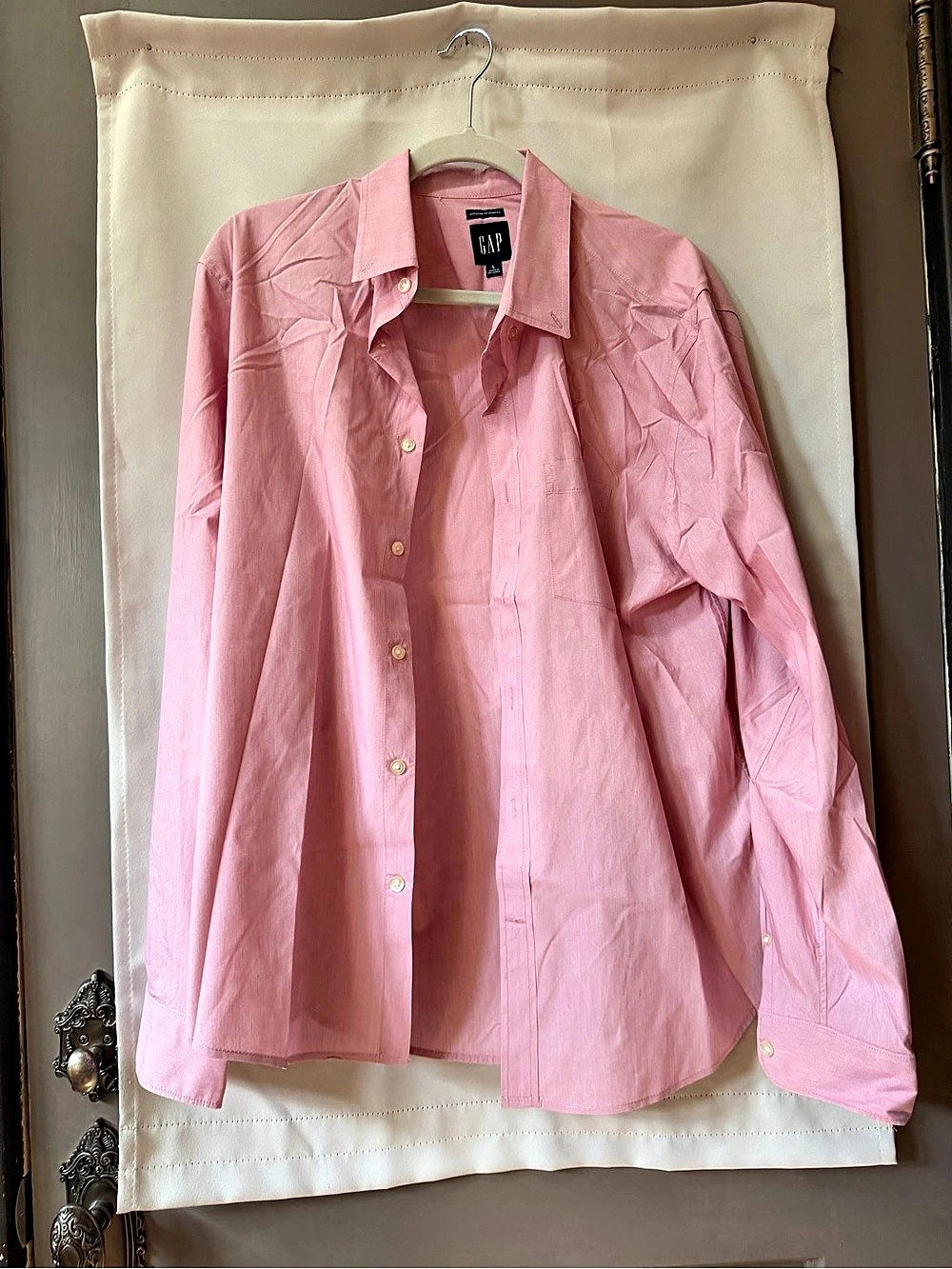 Gap Untucked Fit Stretch Shirt Pink Button Down Shirt